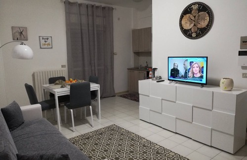 Casamassima House | Madrigio . at home