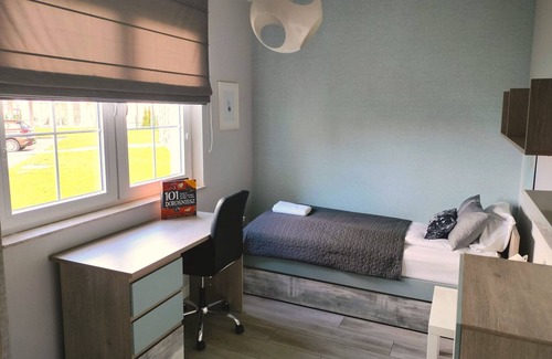 Pogorze Apartment | Madrycka Apartment | Tesoro Gardens | 2 bedrooms | Parking | Terrace