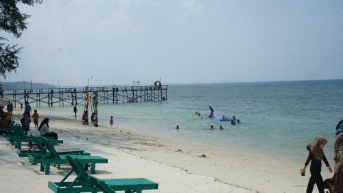 Bintan Resort | Madu Tiga Beach and Resort