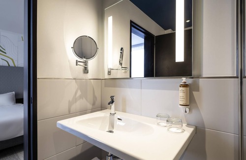 Jewish Quarter Hotel | Maek Hotel Antwerp Central - Handwritten Collection