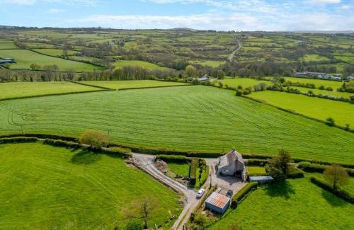 Llanon House | Maenllwyd