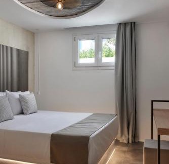 Plaka Villa | Maestro Villas Naxos