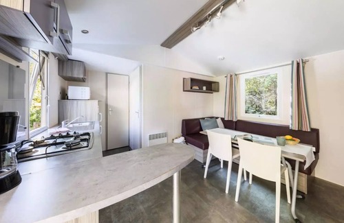 Chatel-Guyon House | Maeva Respire campsite in La Croze * - 3 Room Mobile Home 4 People