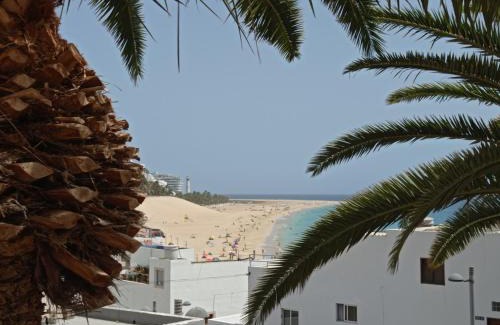 Morro Jable Apartment | Mafasca, comodo e silenzioso, terrazza e cortile, WI-Fi