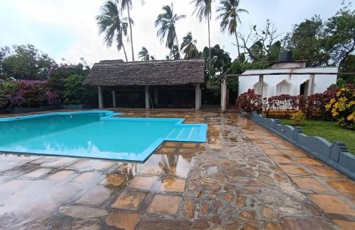 Mafia Island Hotel | mafiakivulinilodge