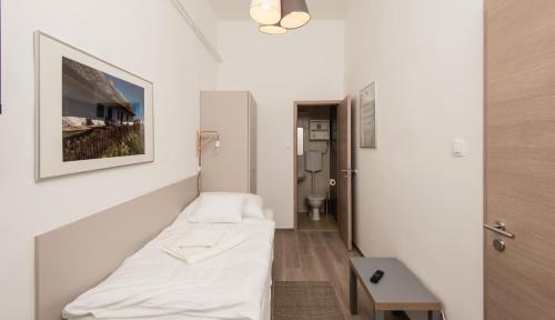 Balatonfoldvar Hotel | Magaspart Panzió
