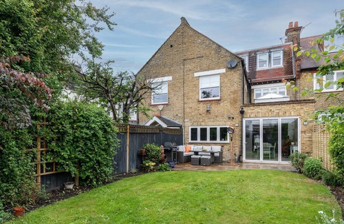 Wandsworth Common Apartment | Magdalen Road by onefinestay