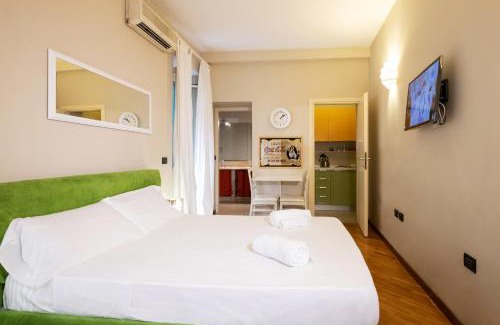 Rione II Trevi Apartment | Magenta Collection Crociferi 3