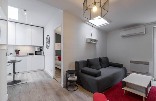 Jean-Medecin Apartment | Magenta Square - Ultra Central 1 Bdr - AC