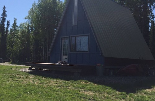 Salcha Cabin | Maggie’s Lake Cabin sleeps 4