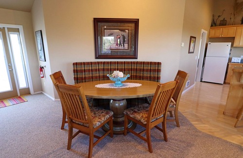 Bandon House | Maggie's Seaside Getaway: Fantastic ocean view and a short walk to the beach