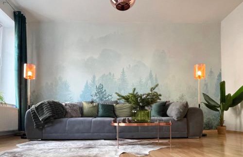 Gera Apartment | Magic Forest Design Apartment, 65 Zoll TV, Waschtrockner, beste Lage, am Markt