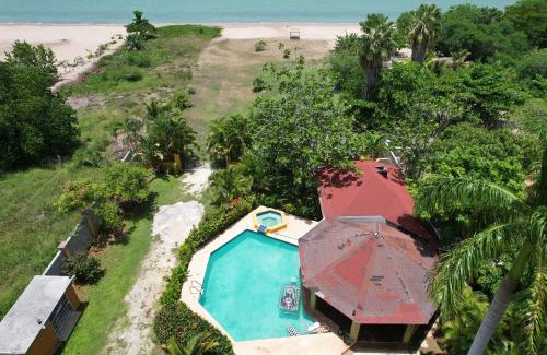 Crane corner Villa | Magic Moments JA