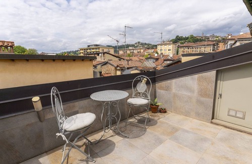 Citta Bassa Apartment | Magic Place Bergamo! Relax Apartment with terrace in the heart of the city center