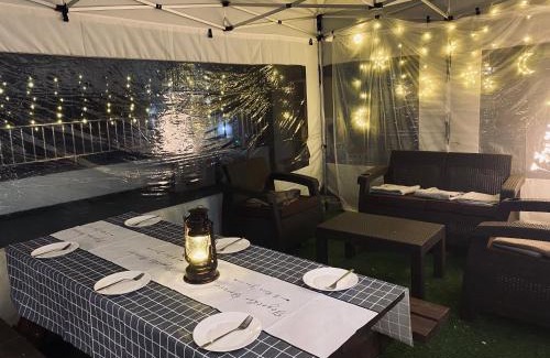 Seogang-dong House | Magic room HONGDAE GUESTHOUSE