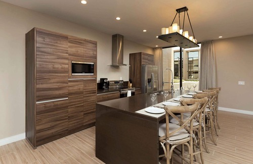 Reunion Hotel | Magic Village Views Trademark Collection by Wyndham