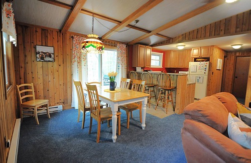 Locust Lake Village Cabin | Magical 5BR Cabin, Steps to Lake & Pet-Friendly - 2 Kitchens and Living Rooms!