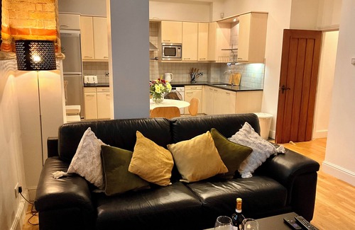 Watford Apartment | Magical Converted Church Duplex Apartment, Close to Harry Potter Studios