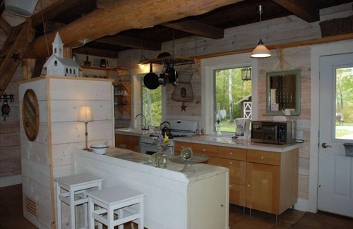 La Pointe Cabin | Magical Handcrafted Cabin on 20 Acres Featured in books and magazines