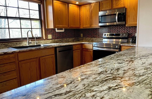 Timberline Cabin | Magical Montainbrook in Old Timberline - Ski, Hike, Golf, and More!