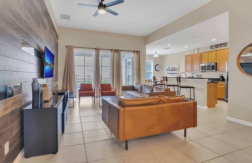 Windsor Hills House | Magical Retreat with Wizard and Star Wars Rooms plus Private Pool Near Disney