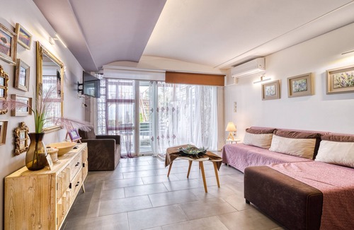 Molos-Agios Konstantinos Apartment | Magical view studios Asproneri, Kamena Vourla