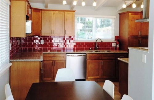 Hermosa Village House | Magicway Villas + Star Wares House + Close Walk To Disneyland