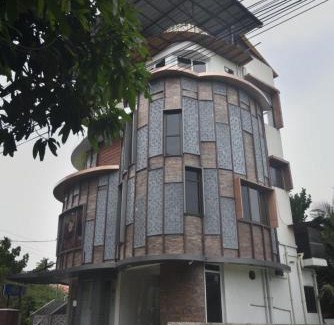 Kakkanad Hotel | Magni Home