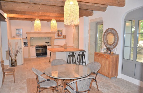 Saint-Laurent-d'Aigouze House | Magnificent house, park, swimming pool, village center, beaches 15 min