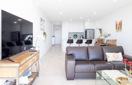 Batemans Bay Apartment | Magnificent 1-Bed with BBQ and Views