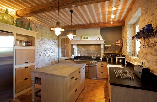 Bonnieux House | Magnificent 18th century Provençal Mas in the Heart of the Luberon