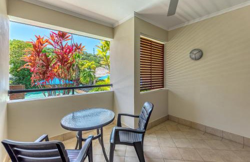 Port Douglas Apartment | Magnificent 2 bed unit in heart of Port Douglas
