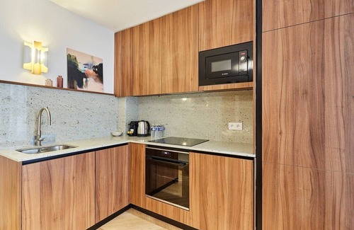 Quartier de la Porte-Saint-Denis Apartment | Magnificent 2 bedrooms apartment Center of Paris