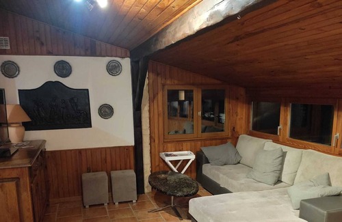 Andolsheim Apartment | Magnificent Alsatian cottage near Colmar