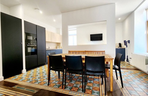 Ay-sur-Moselle Apartment | Magnificent apartment - ideally located garden