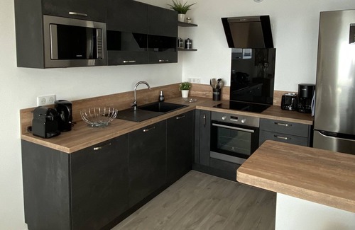 Pornichet Apartment | MAGNIFICENT APARTMENT WITH DIRECT BEACH ACCESS