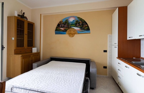 Strongoli Apartment | MAGNIFICENT APARTMENT - SEA FRONT