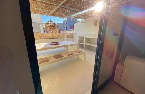 Bni Makada Apartment | Magnificent Apartment with Private Rooftop Terrace