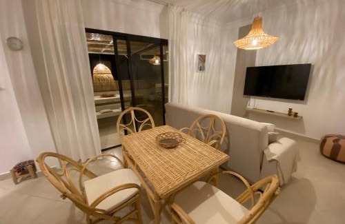 Bni Makada Apartment | Magnificent Apartment with Private Rooftop Terrace