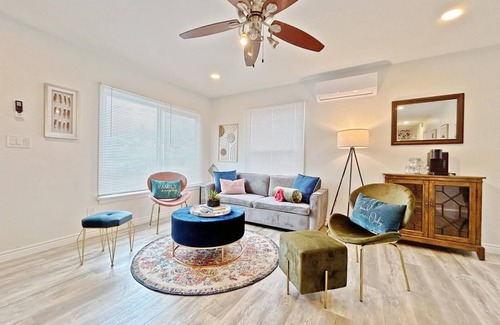 Valencia Park House | Magnificent Dream Haven 3B2B