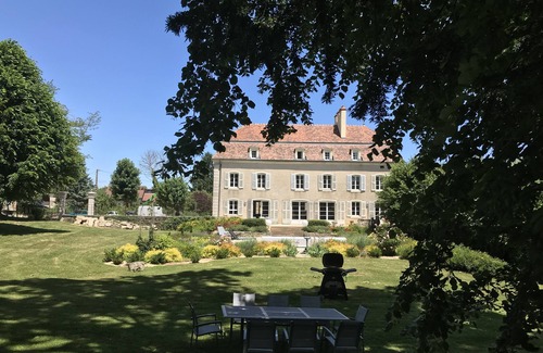Authume House | Magnificent family property with swimming pool in Burgundy Franche-Comté