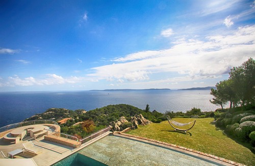 Cap Benat Villa | Magnificent villa in a private estate with panoramic sea view