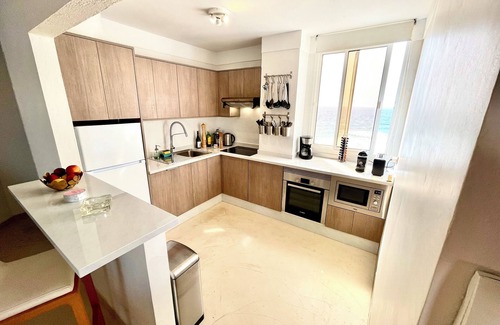 El Medano Apartment | Magnificent fully renovated apartment with sea views