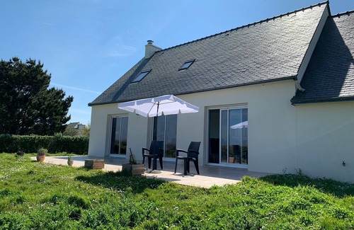 Cleden-Cap-Sizun House | Magnificent house facing the sea - Pointe du Raz