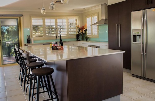 Long Jetty House | Magnificent Lakeview House - Long Jetty