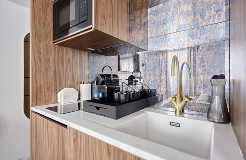 Paris City Center Apartment | Magnificent new studio Louvre - Palais Royaln