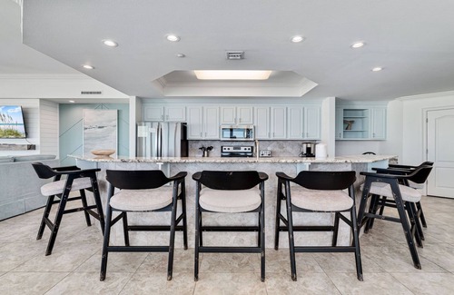 Orange Beach Condo | Magnificent Oasis Condo, formerly Phoenix West II! Parking Level, Beachfront!