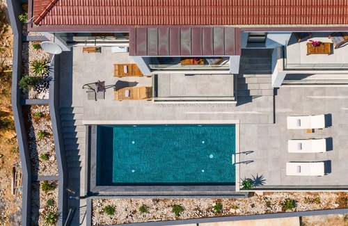 Prizba Villa | Magnificent Prizba Villa | 3 Bedrooms | Villa Seaside Haven | Stunning Sea.