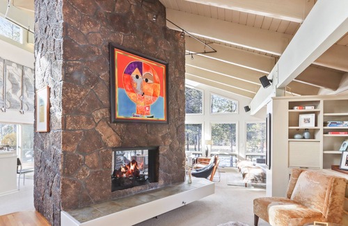 Sunriver House | Magnificent Riverfront Retreat w/ Hot Tub, Central AC, Fireplaces, & SHARC