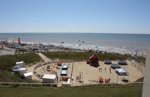 Opal Coast Apartment | Magnificent seafront 2-bedroom apartment in Hardelot